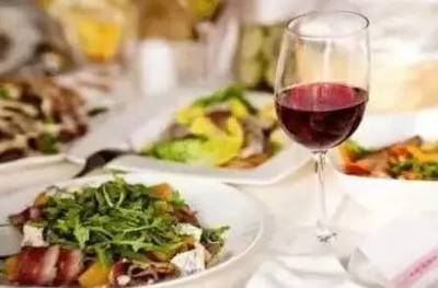 法國酒產業發展之路:葡萄酒與旅游